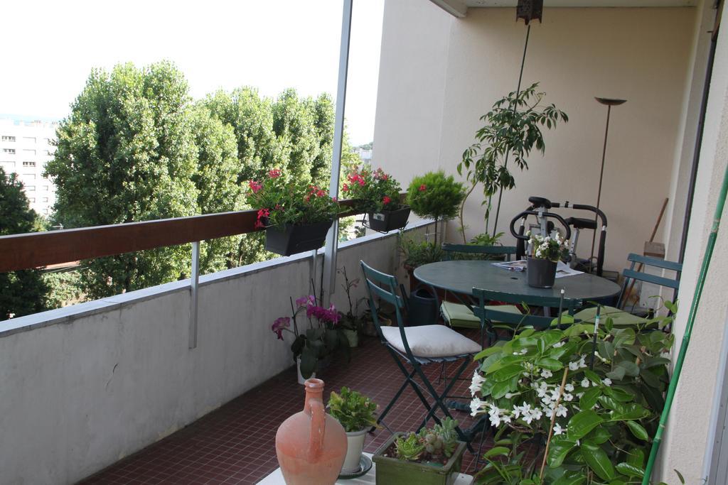 Bed and Breakfast Les Hauts de Perrache Sainte-Foy-lès-Lyon Exterior foto